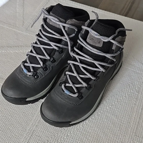 Columbia Newton Ridge Plus Waterproof Hiking Boots Women's size 8.5 Gray - Picture 5 of 7
